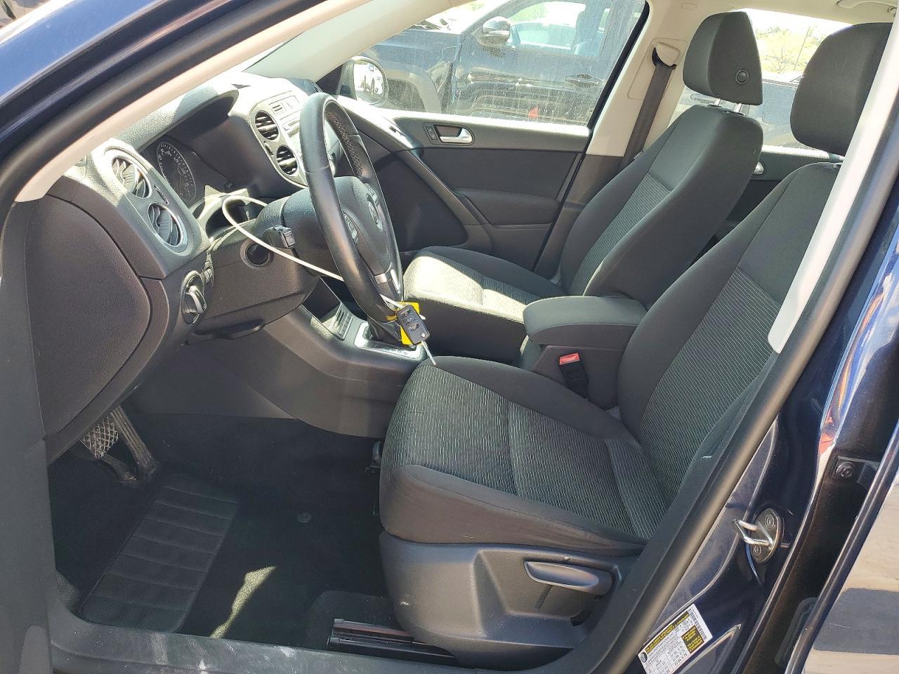 2014 Volkswagen Tiguan S - zdjęcie 7