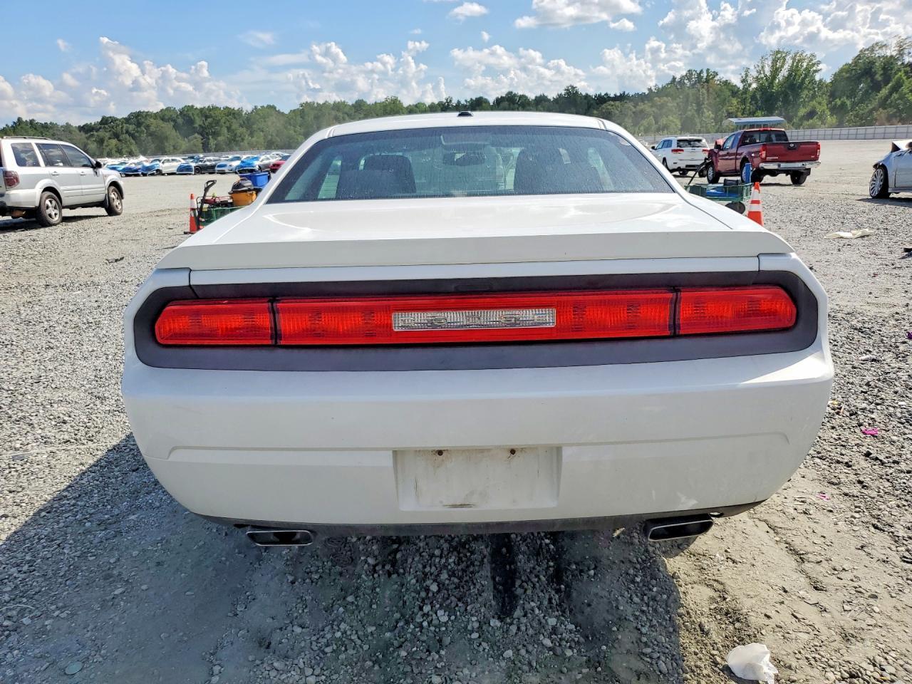 2013 Dodge Challenger Sxt - zdjęcie 6
