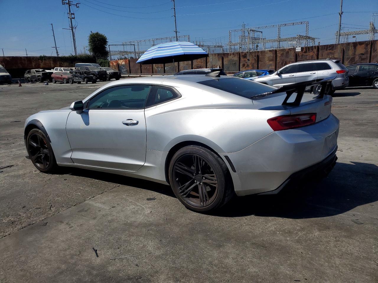 2017 Chevrolet Camaro Lt - zdjęcie 2
