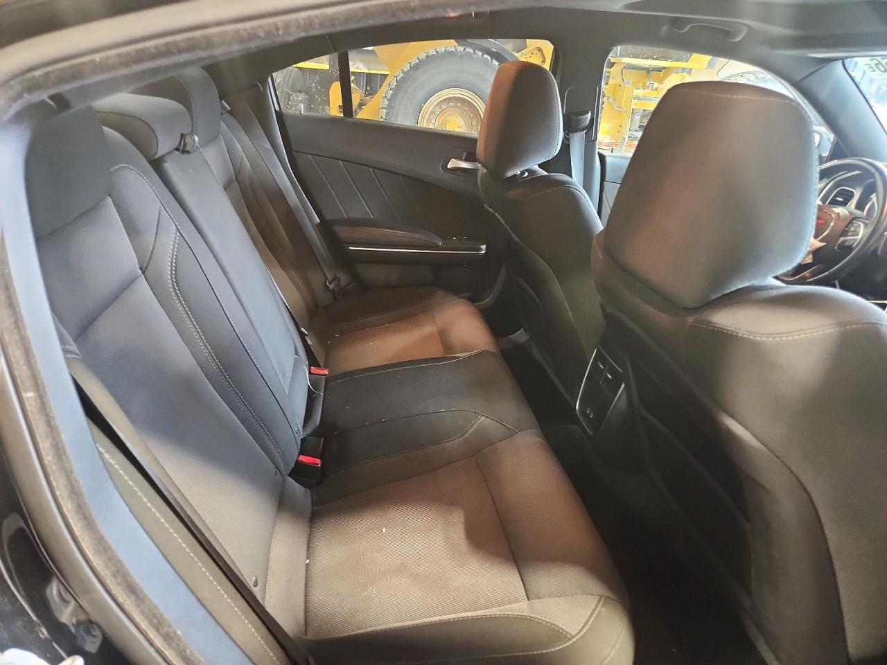 2016 Dodge Charger Sxt - zdjęcie 10