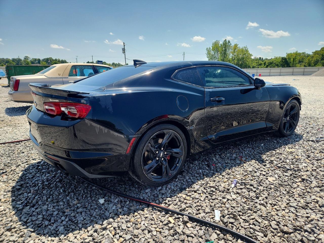 2019 Chevrolet Camaro Ls - zdjęcie 3