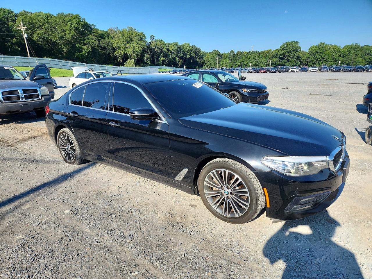 2018 BMW 530 Xi - zdjęcie 4