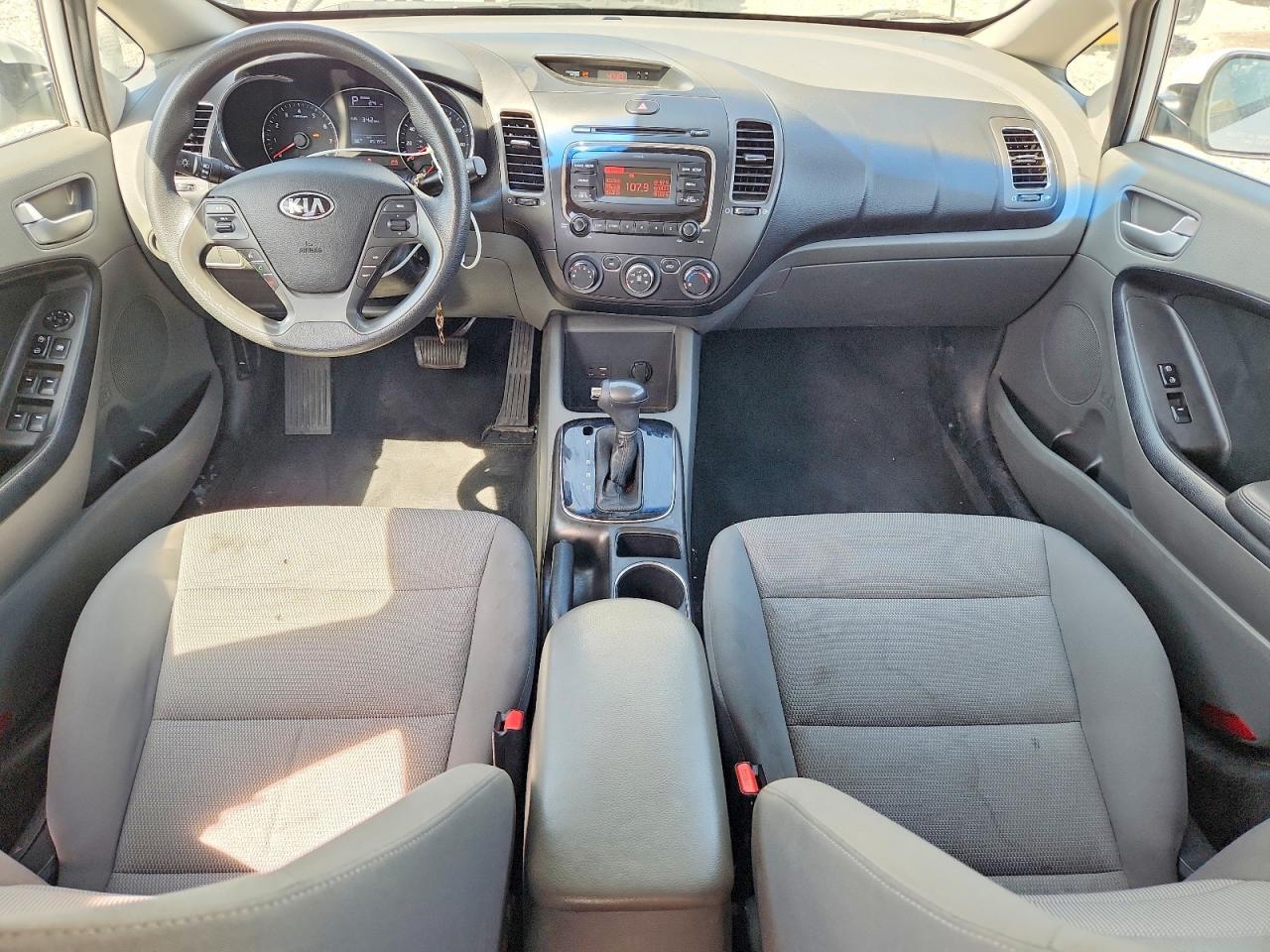 2017 Kia Forte Lx - zdjęcie 8