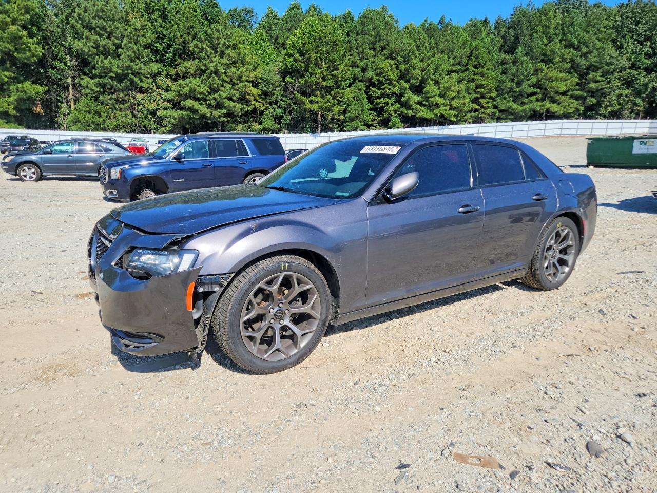 2015 Chrysler 300 S - zdjęcie główne