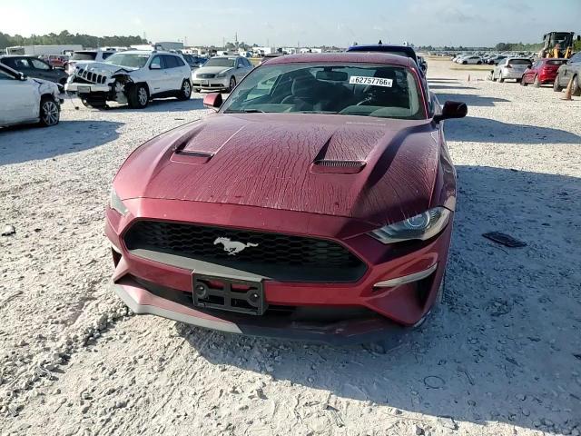 2018 Ford Mustang - zdjęcie 13
