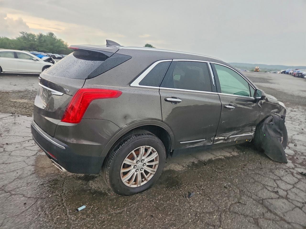 2019 Cadillac Xt5 - zdjęcie 3