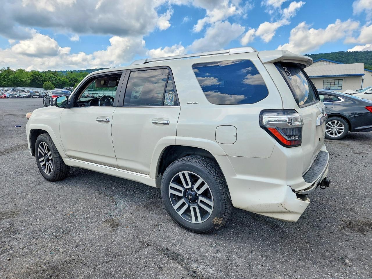 2015 Toyota 4Runner Limited - zdjęcie 2