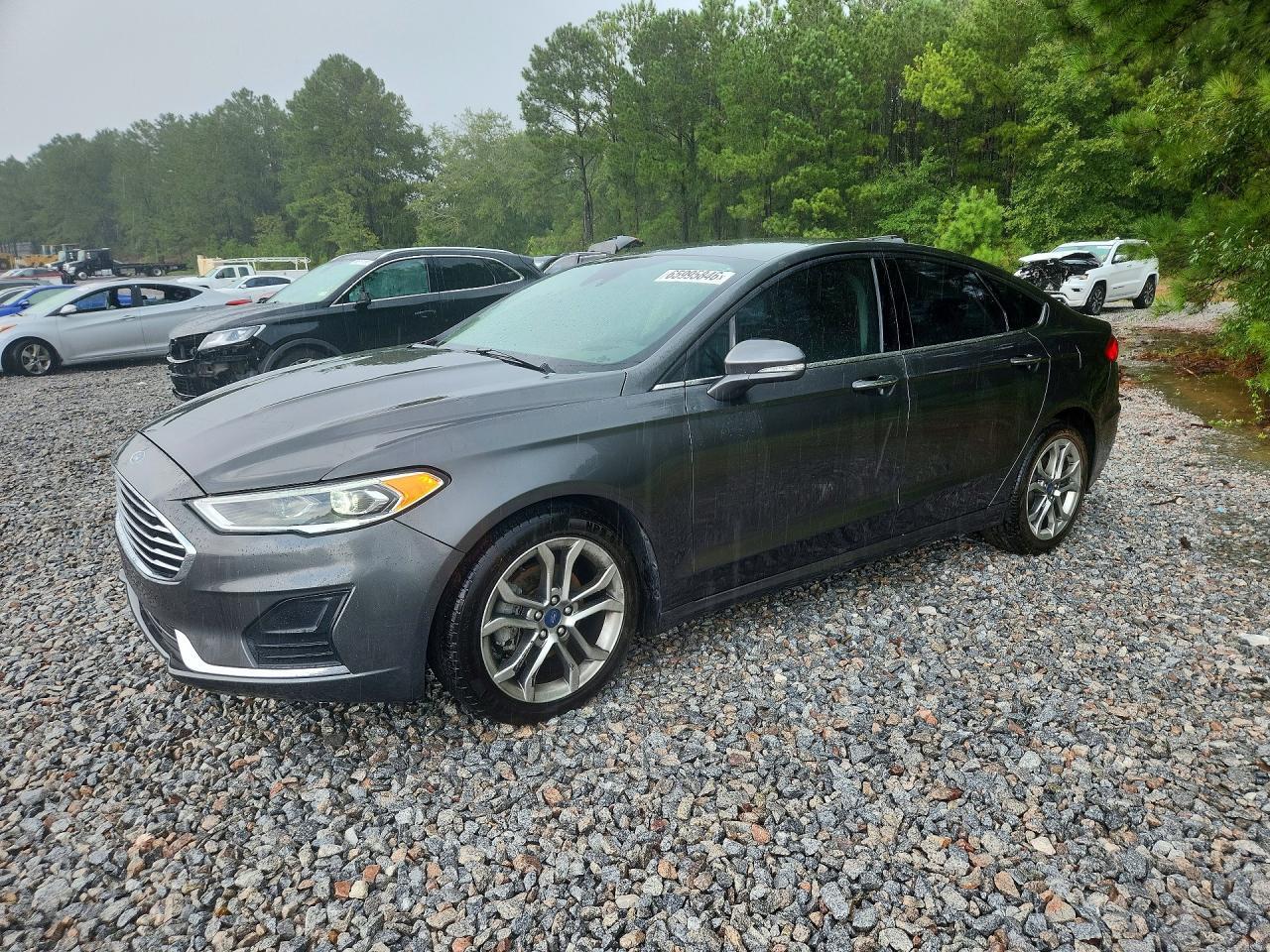 2020 Ford Fusion Sel - zdjęcie główne