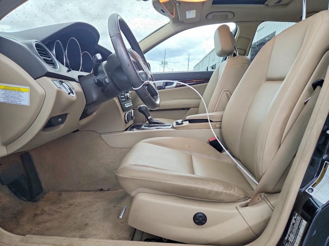 2014 Mercedes-Benz C 300 4Matic - zdjęcie 7