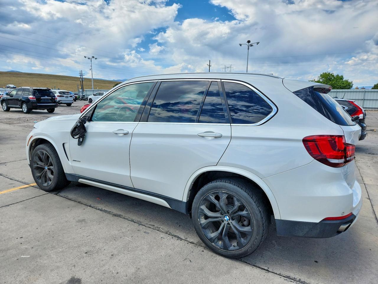 2014 BMW X5 xDrive35I - zdjęcie 2