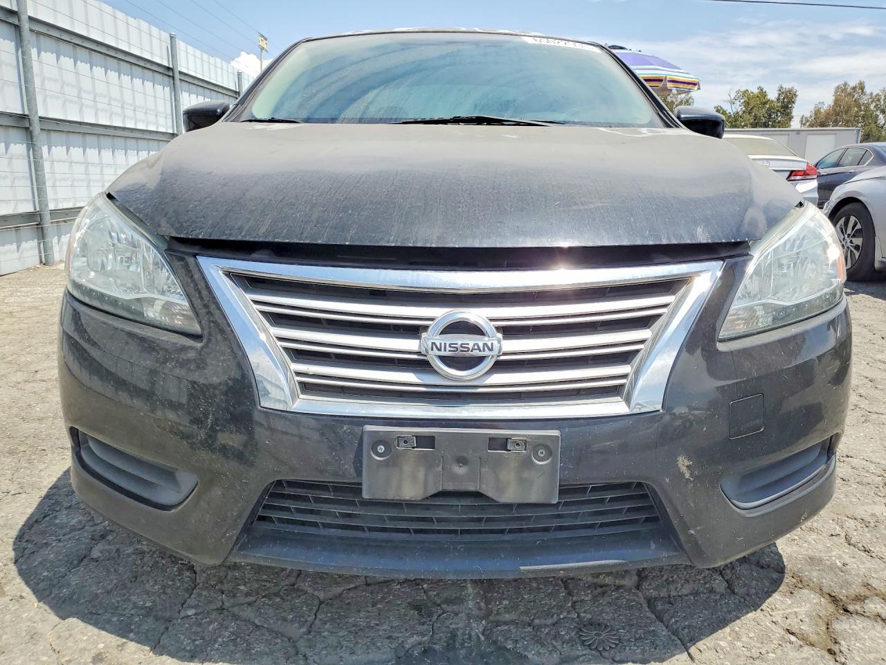 2015 Nissan Sentra S - zdjęcie 5