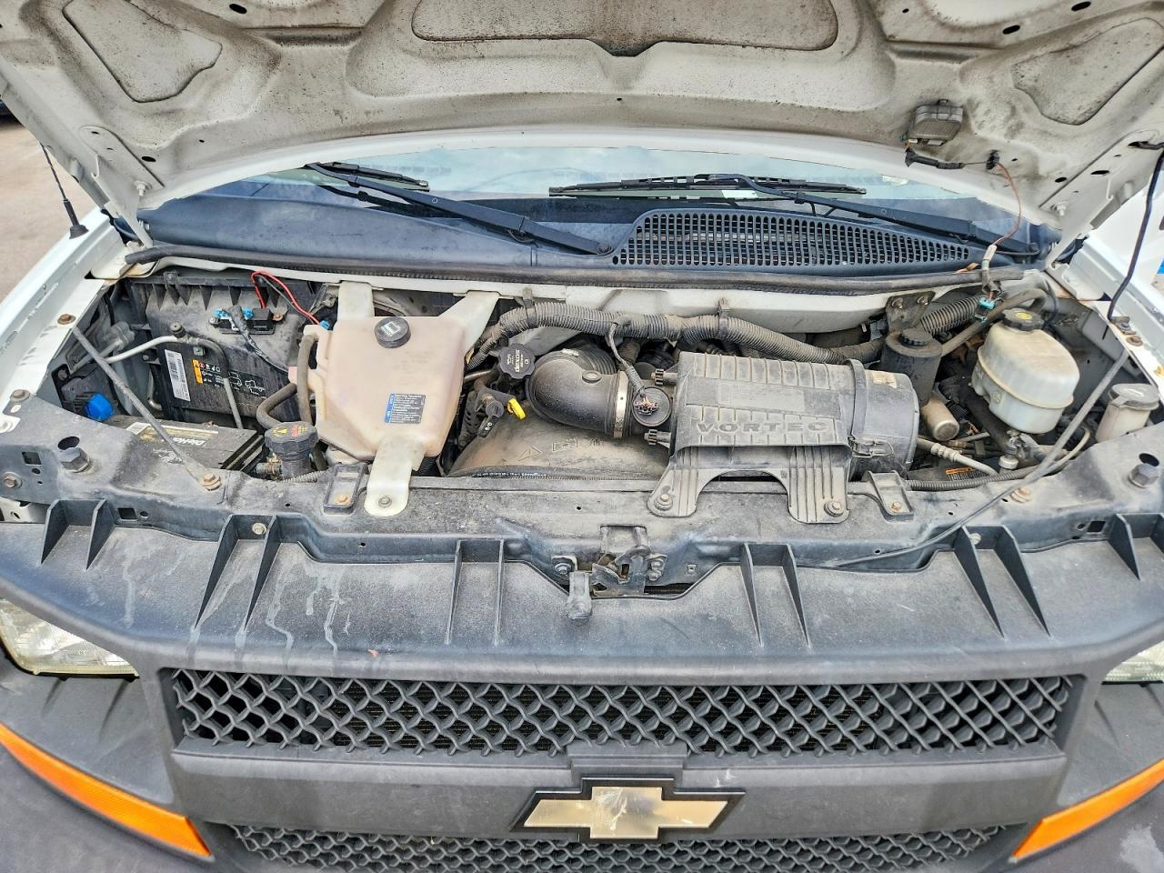 2013 Chevrolet Express G1500 - zdjęcie 12