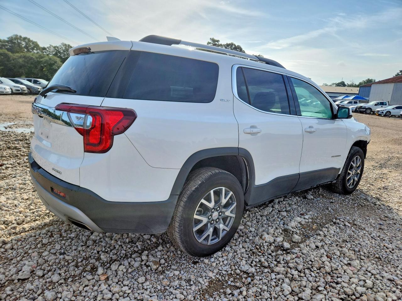 2023 GMC Acadia Slt - zdjęcie 3