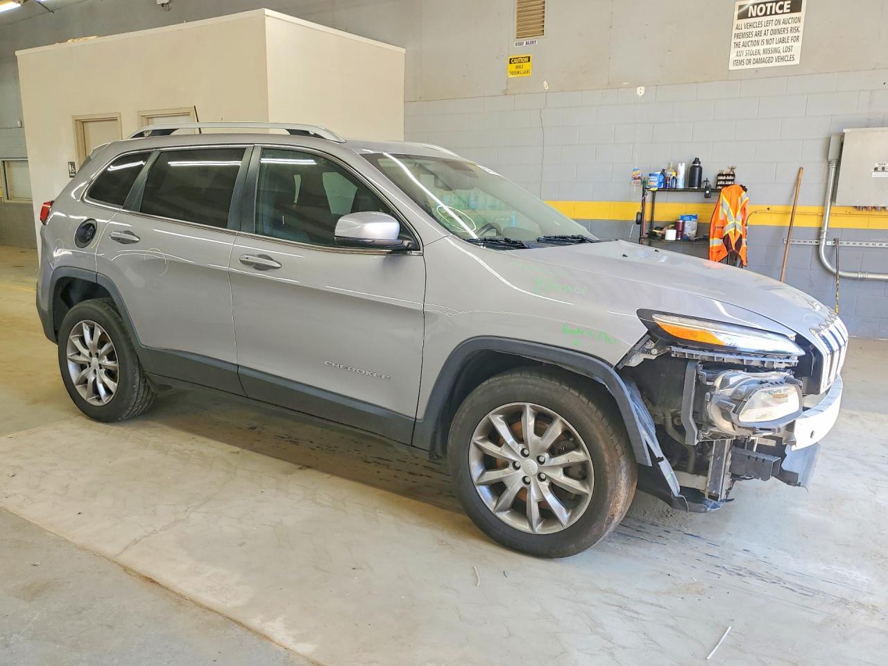 2018 Jeep Cherokee Limited - zdjęcie 4