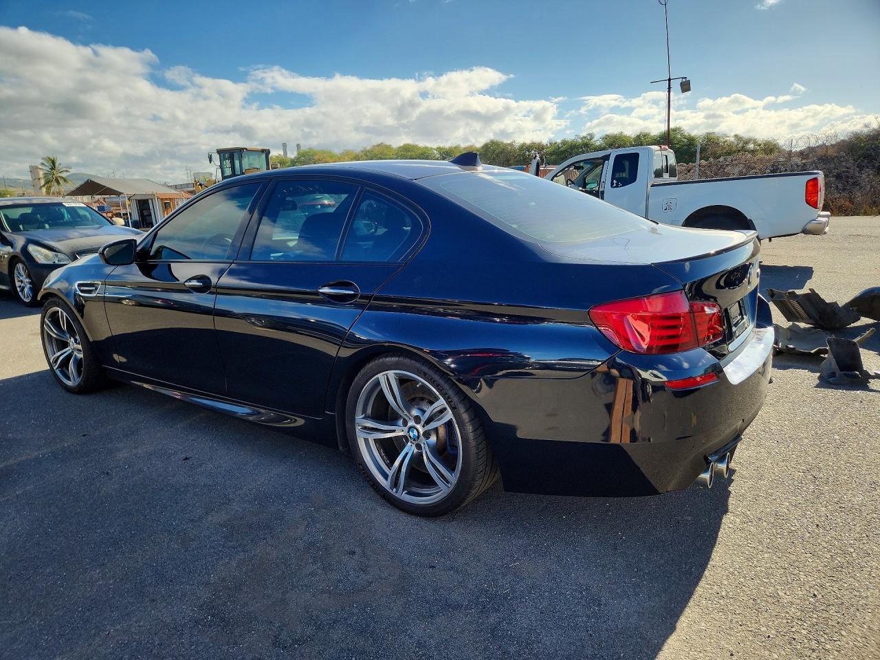 2013 BMW M5 - zdjęcie 2
