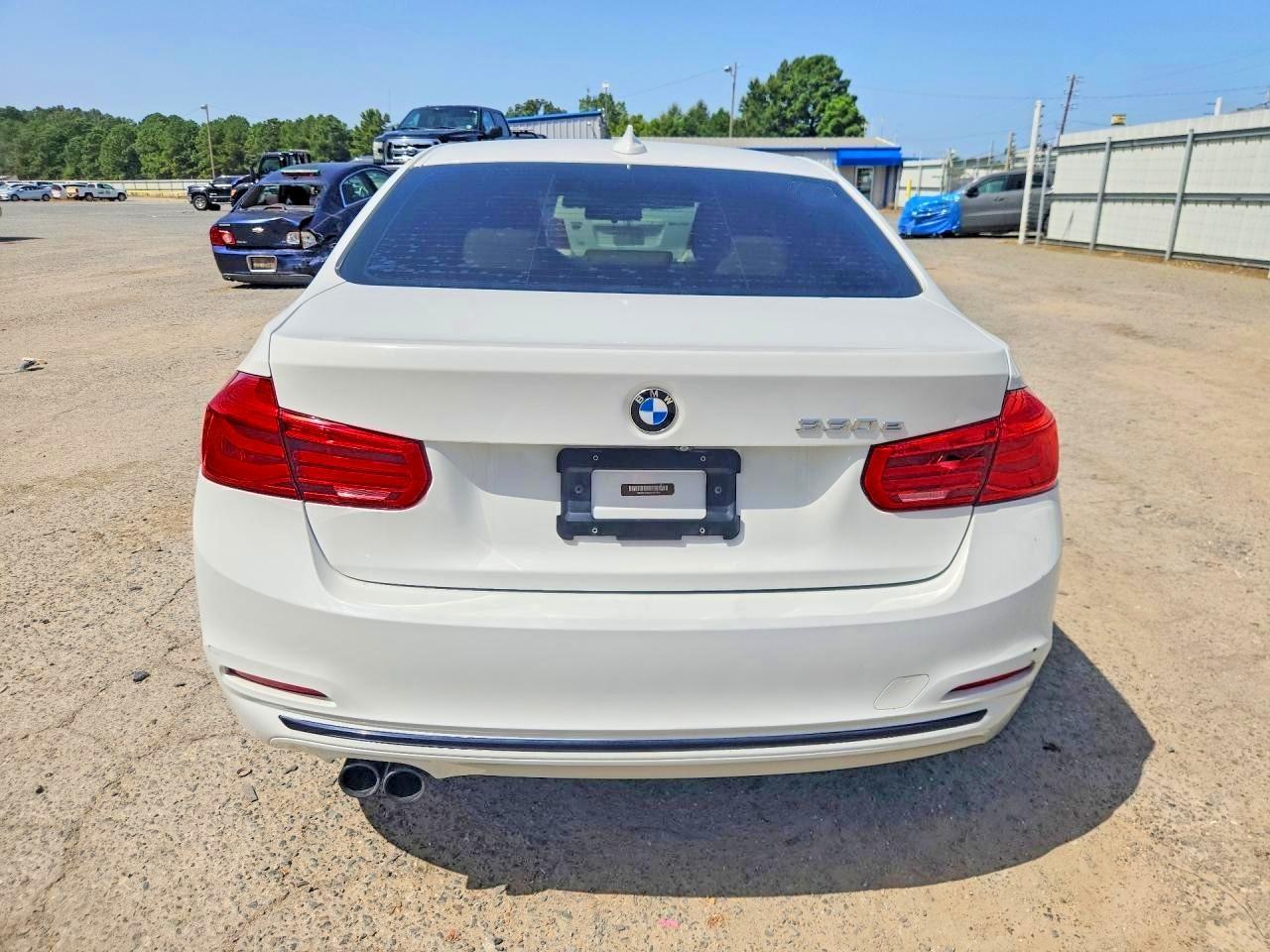 2018 BMW 330E - zdjęcie 6