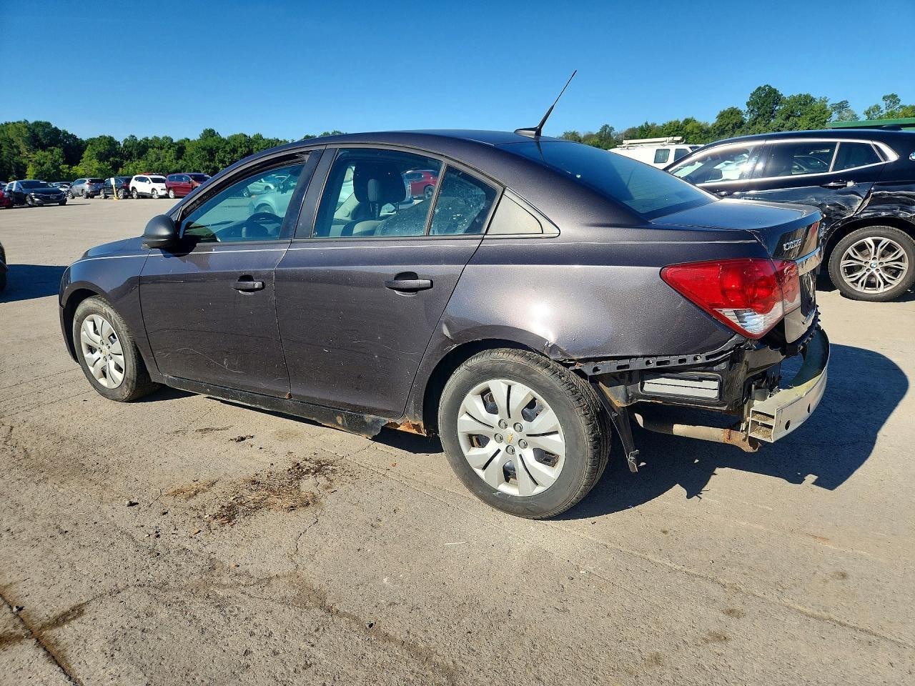 2014 Chevrolet Cruze Ls - zdjęcie 2