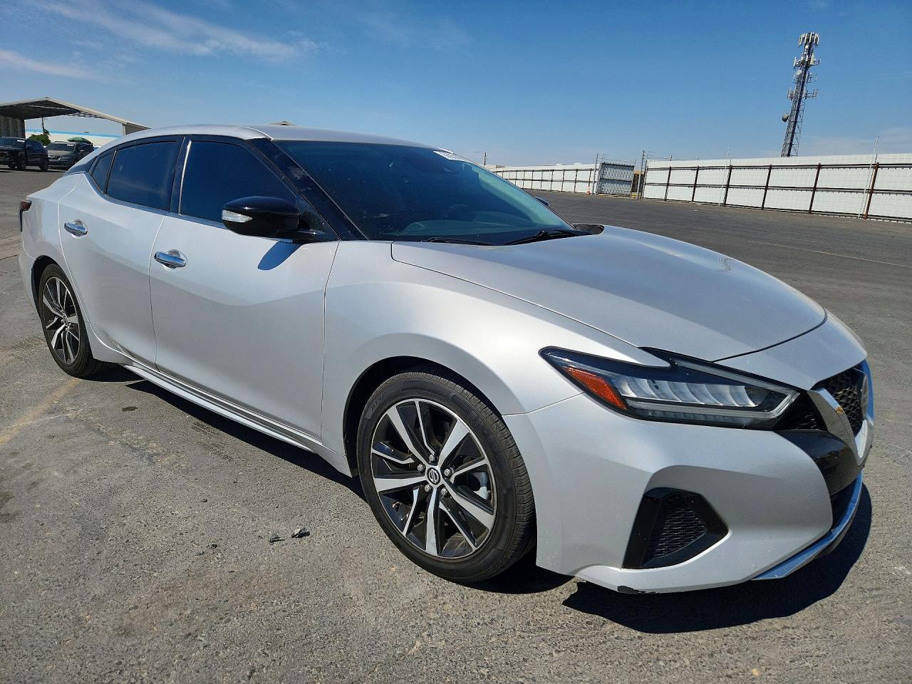 2022 Nissan Maxima Sv - zdjęcie 4
