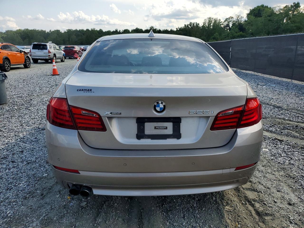 2013 BMW 528 Xi - zdjęcie 6
