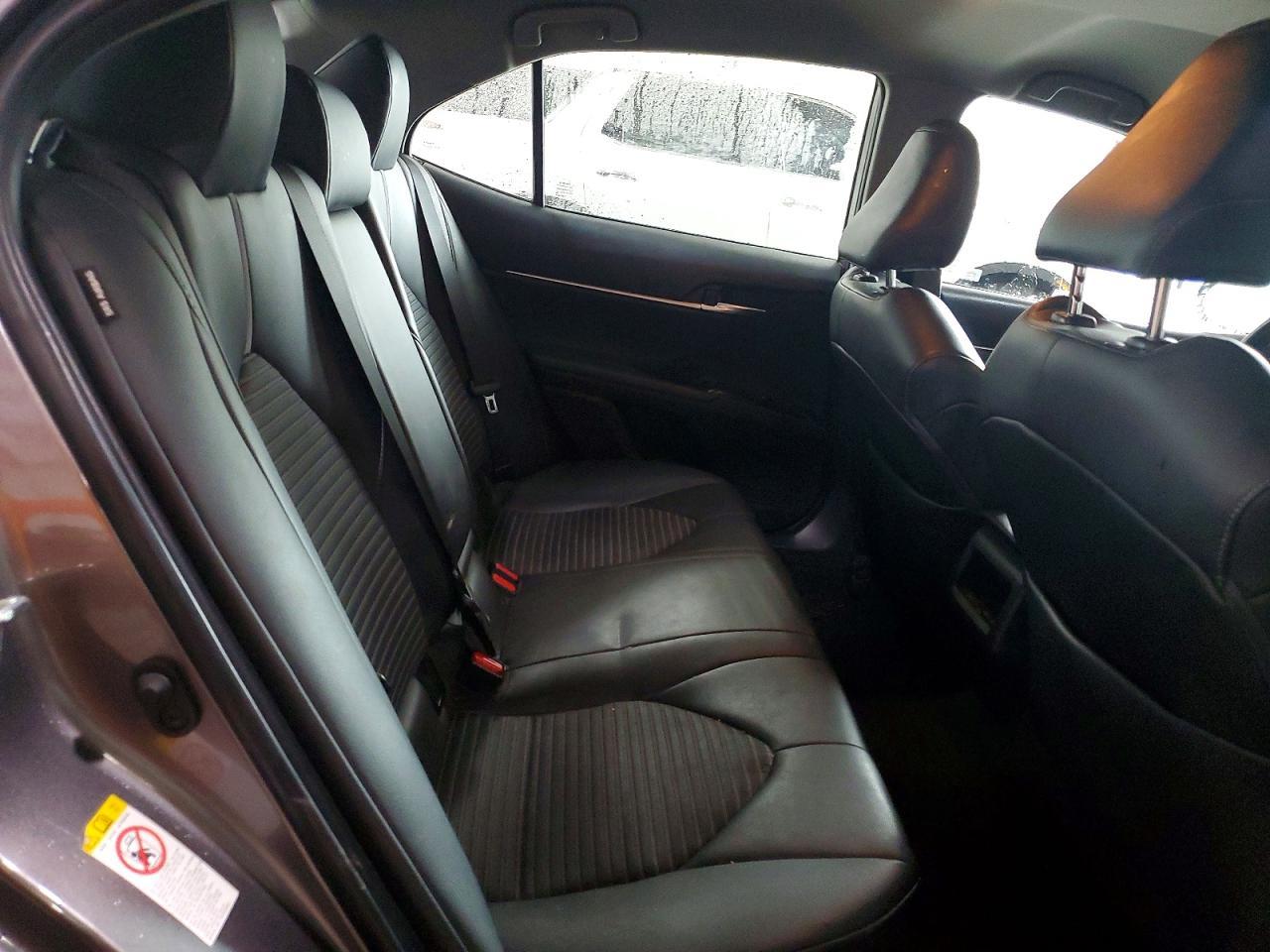 2018 Toyota Camry Se - zdjęcie 10
