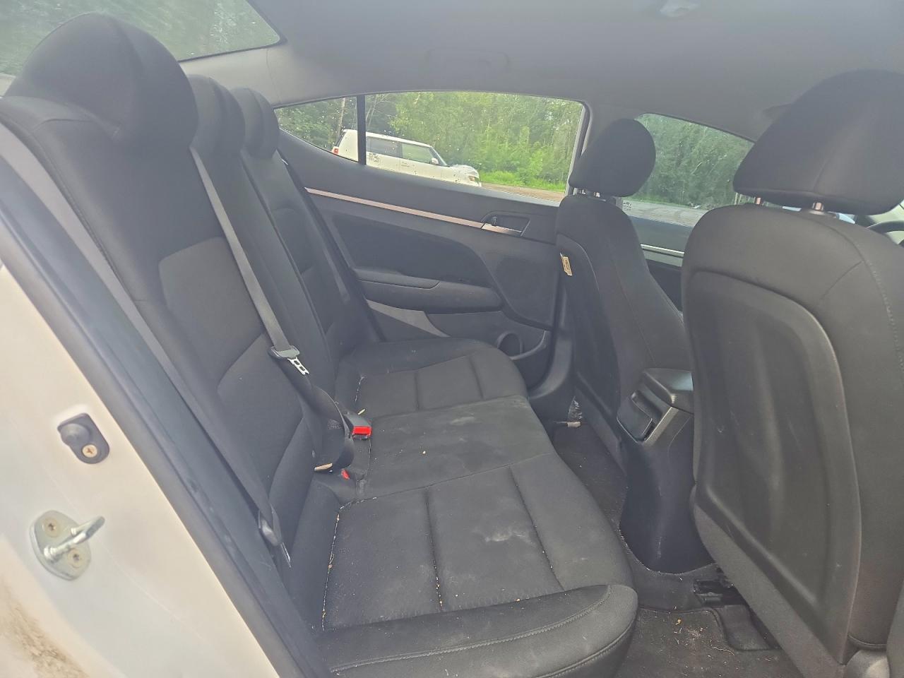 2019 Hyundai Elantra Sel - zdjęcie 10