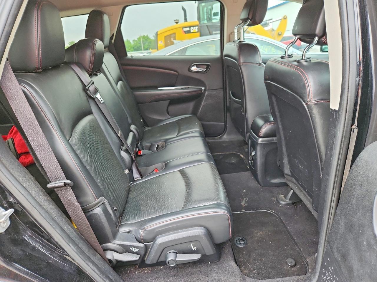 2015 Dodge Journey R/T - zdjęcie 11