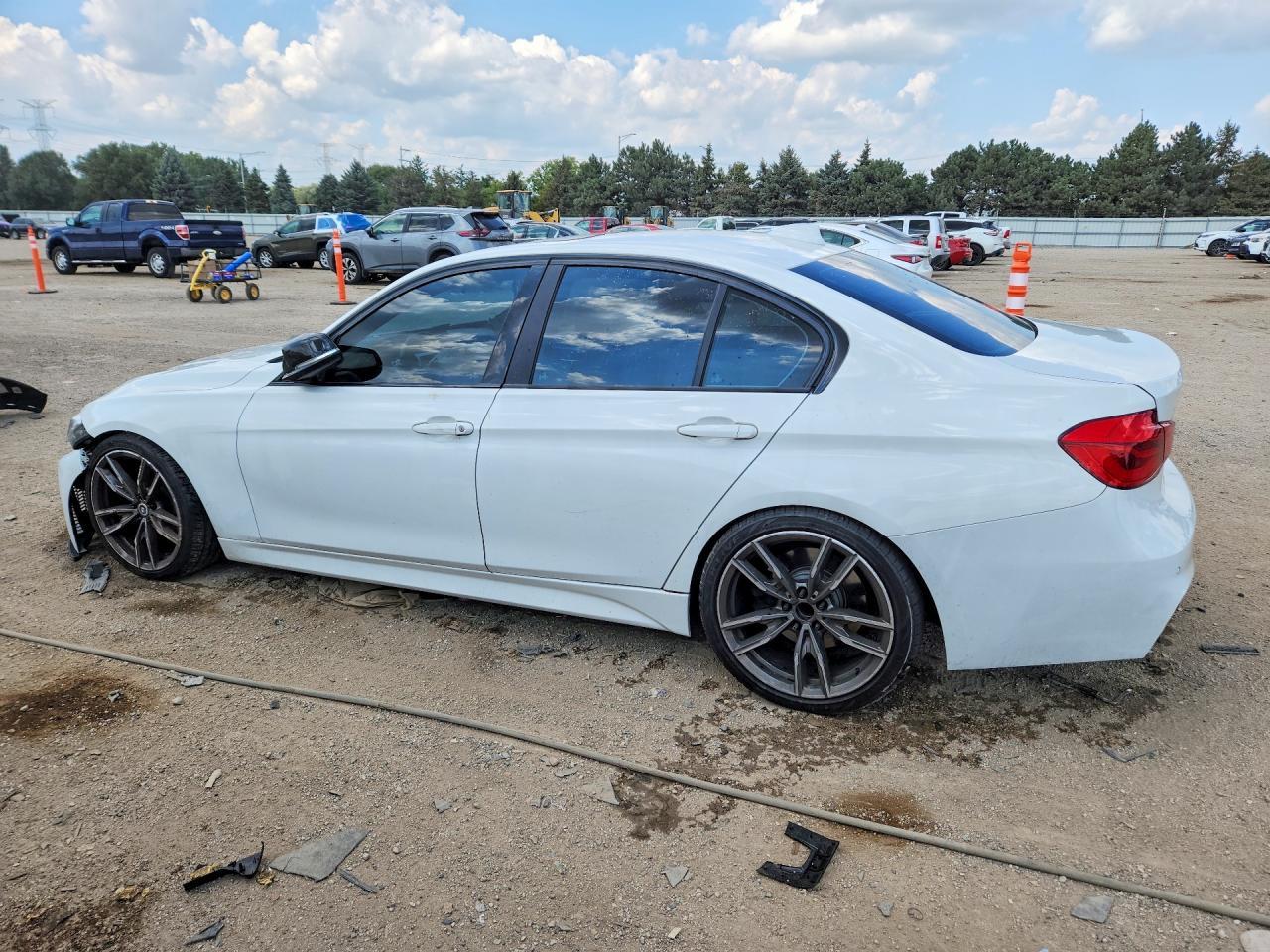2017 BMW Seria 3 340i - zdjęcie 2