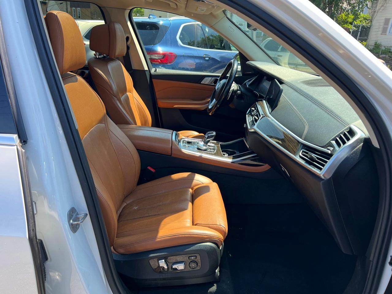 2019 BMW X7 xDrive50I - zdjęcie 7