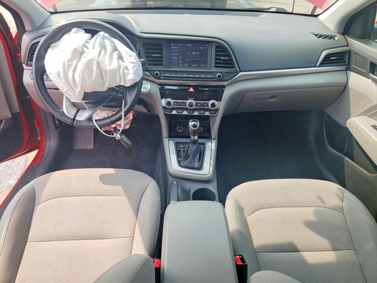2020 Hyundai Elantra Value Edition - zdjęcie 8