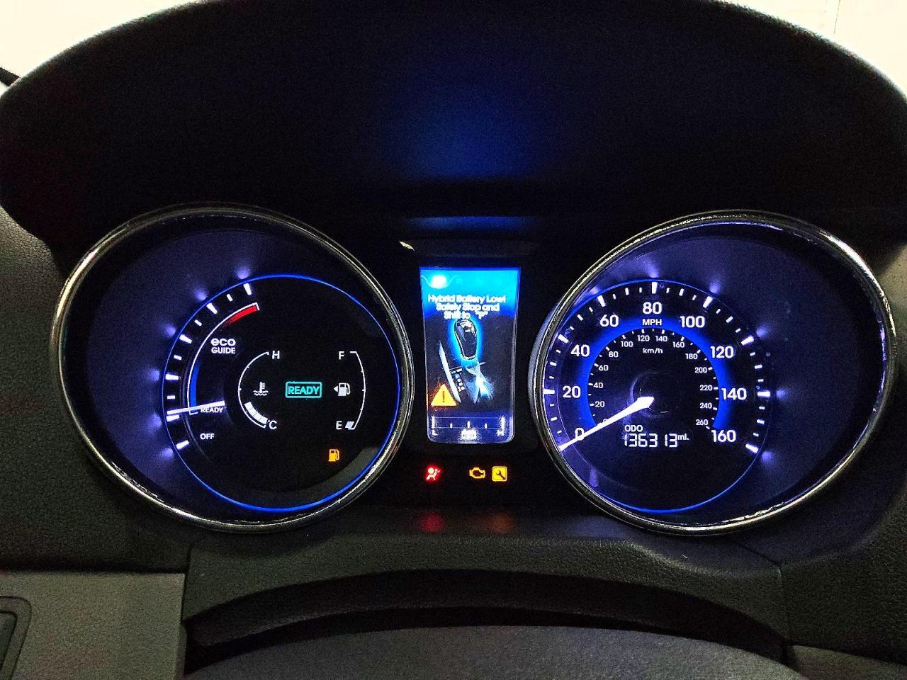 2015 Hyundai Sonata Hybrid Base - zdjęcie 9