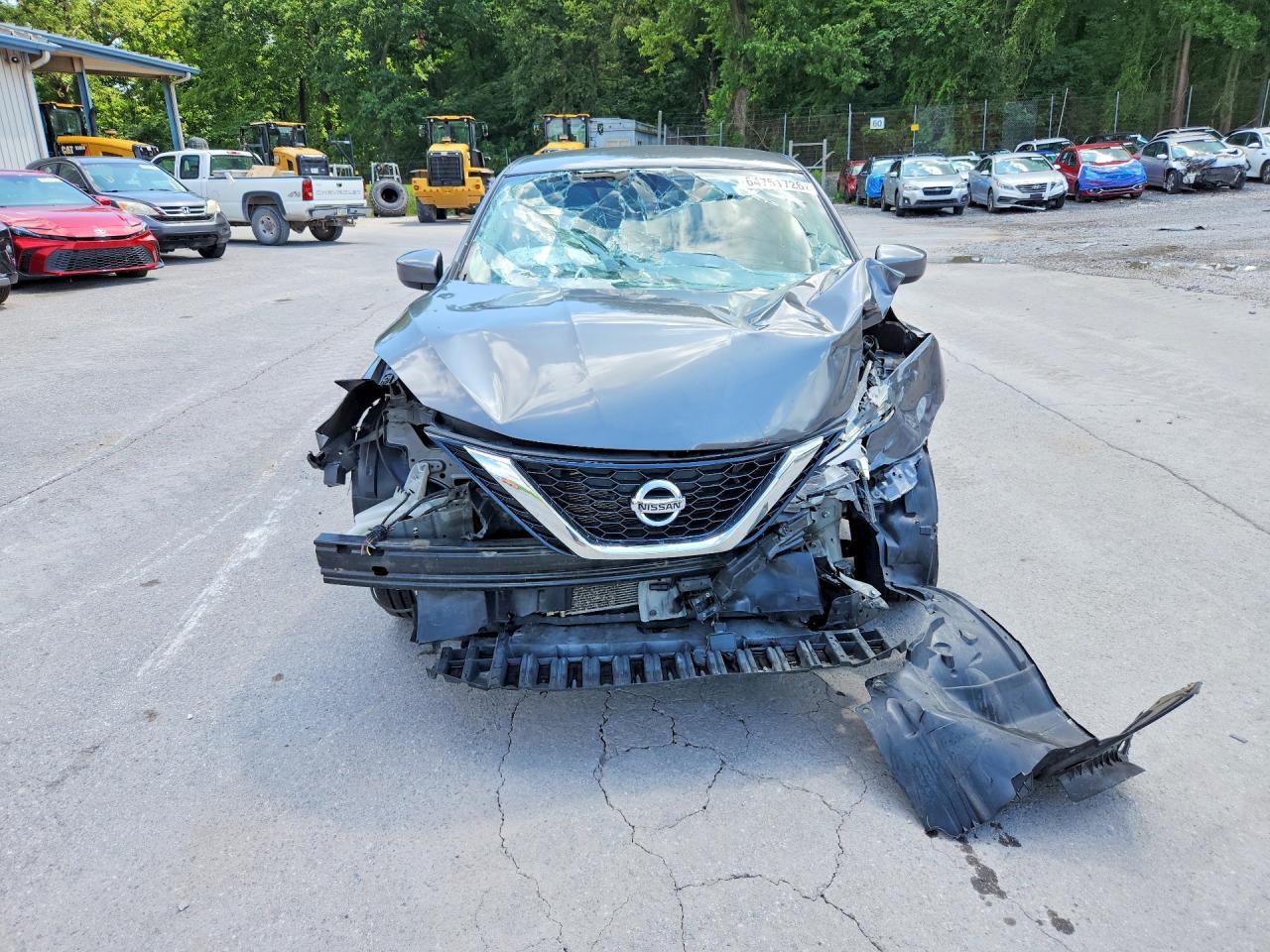 2018 Nissan Sentra S - zdjęcie 5