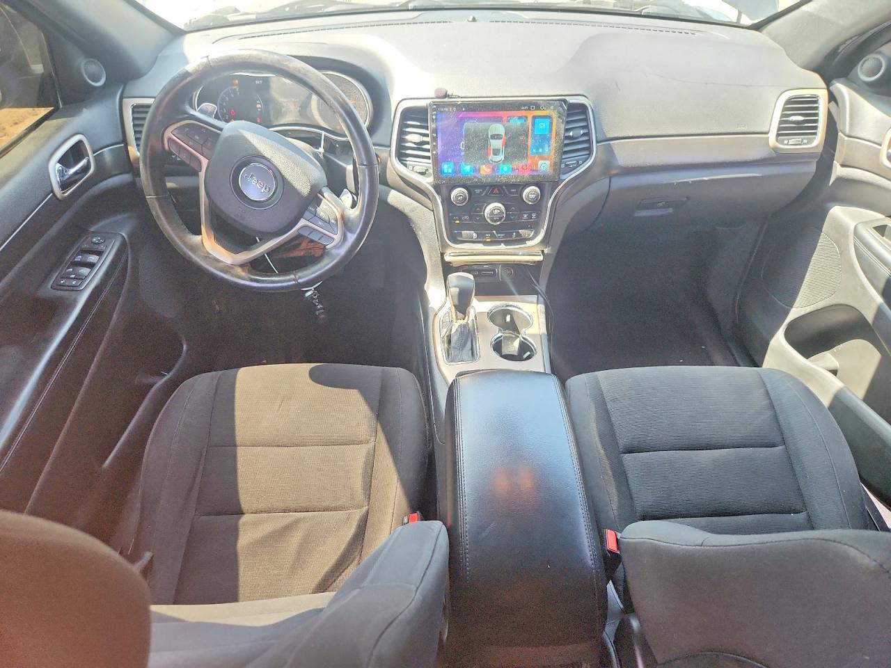 2016 Jeep Grand Cherokee Laredo - zdjęcie 8
