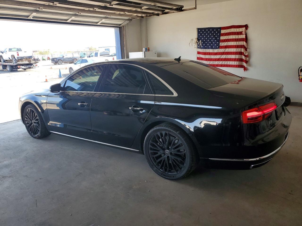 2015 Audi A8 Quattro - zdjęcie 2