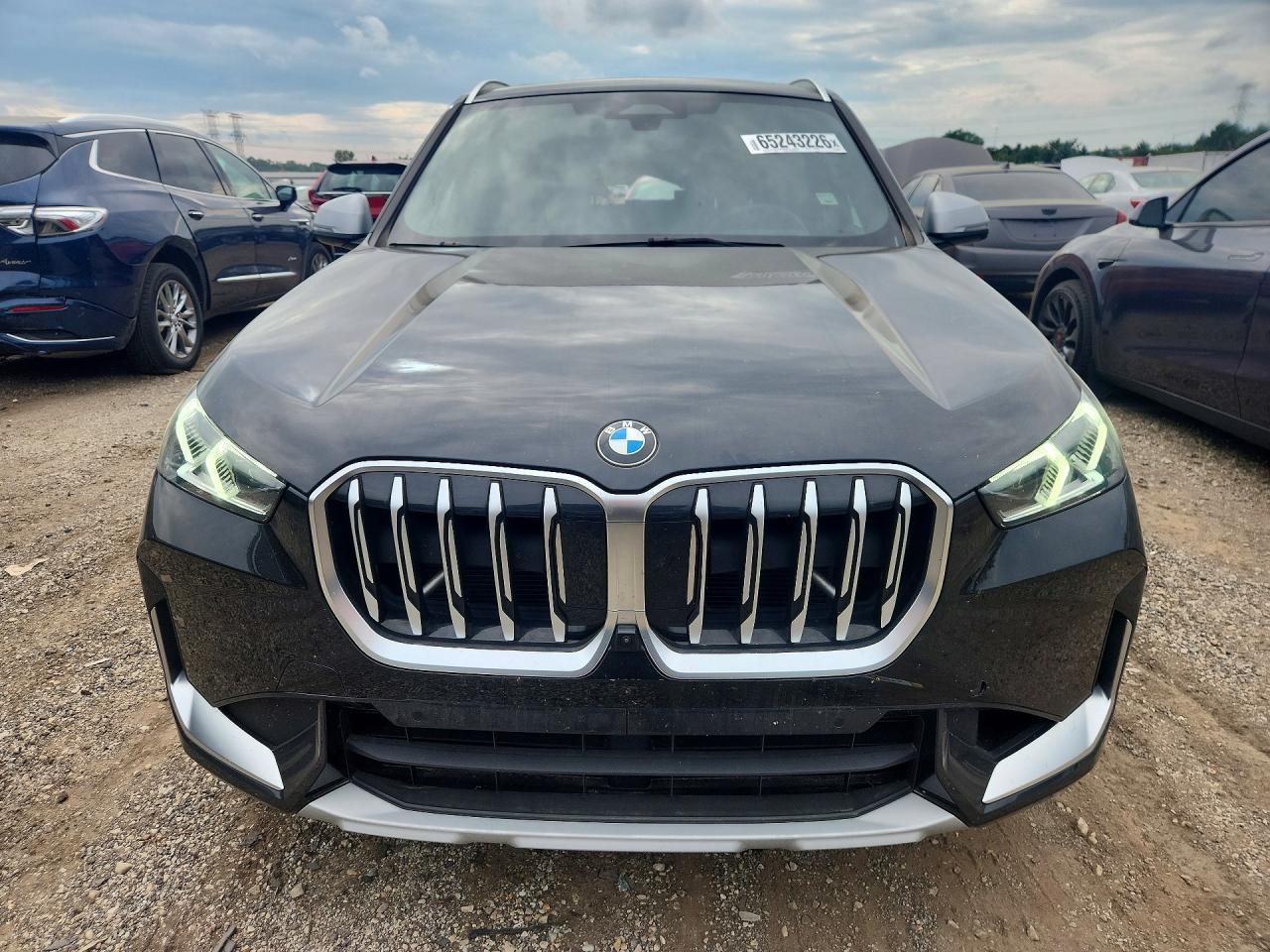 2023 BMW X1 xDrive28I - zdjęcie 5