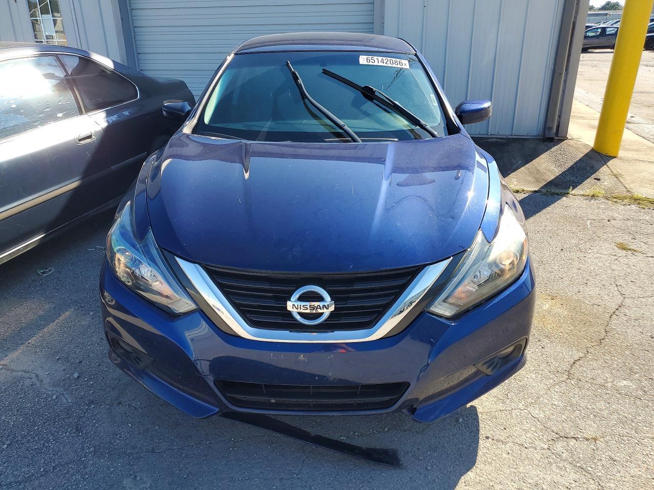 2017 Nissan Altima 2.5 Sr - zdjęcie 5