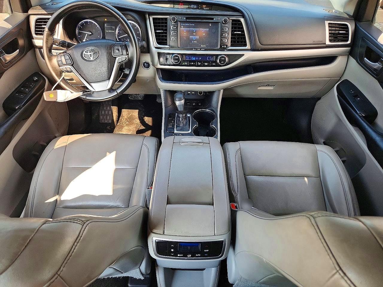 2019 Toyota Highlander Xle - zdjęcie 8