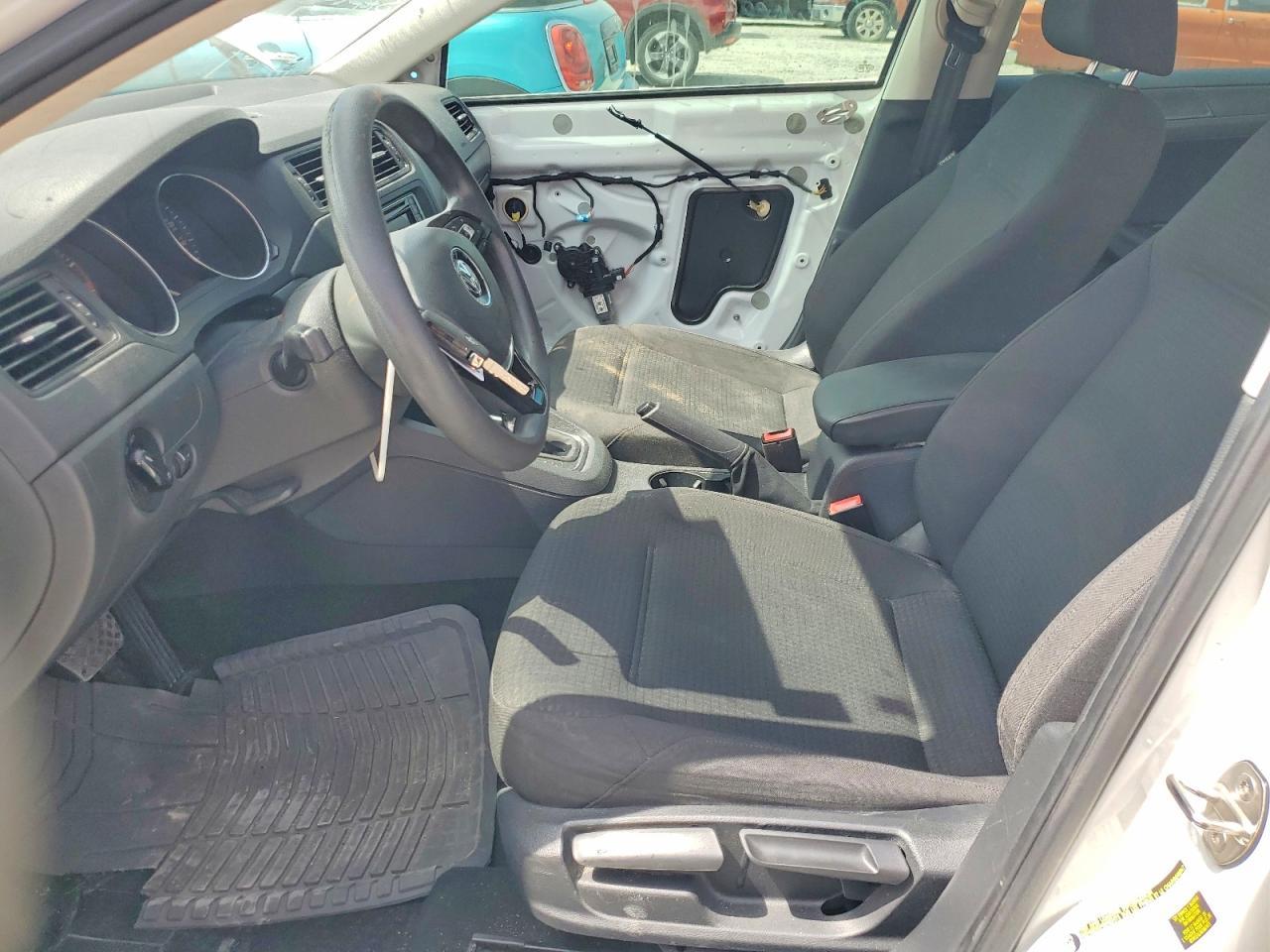 2016 Volkswagen Jetta S - zdjęcie 7