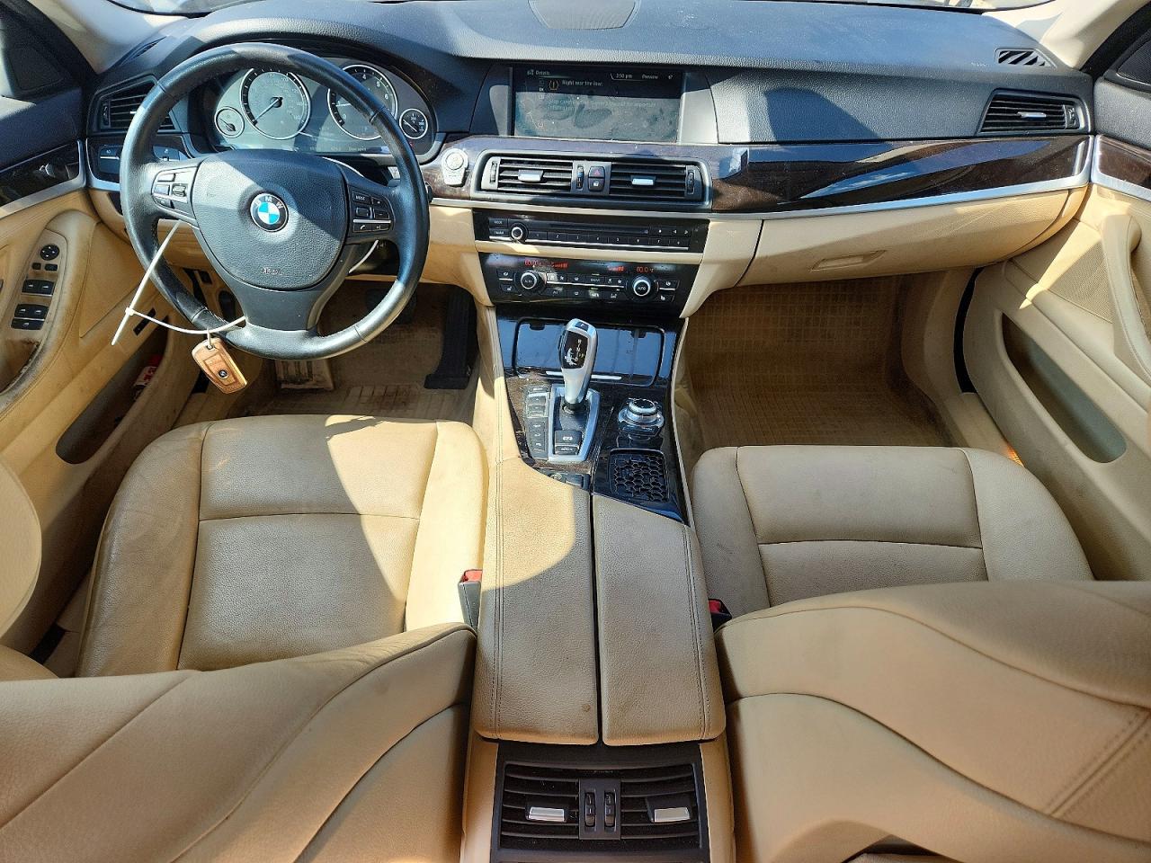 2013 BMW 528 Xi - zdjęcie 8