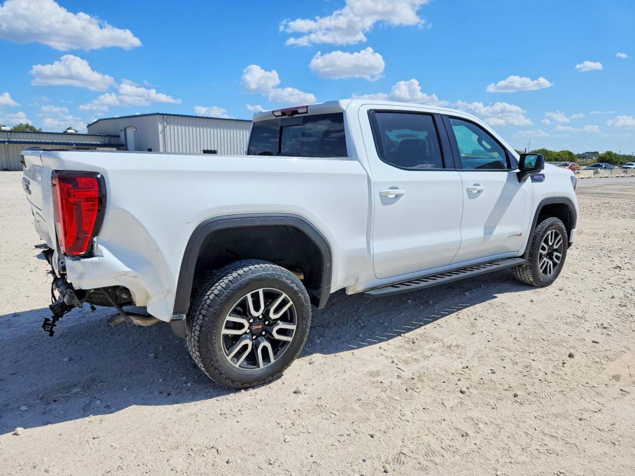 2025 GMC Sierra K1500 At4 - zdjęcie 3