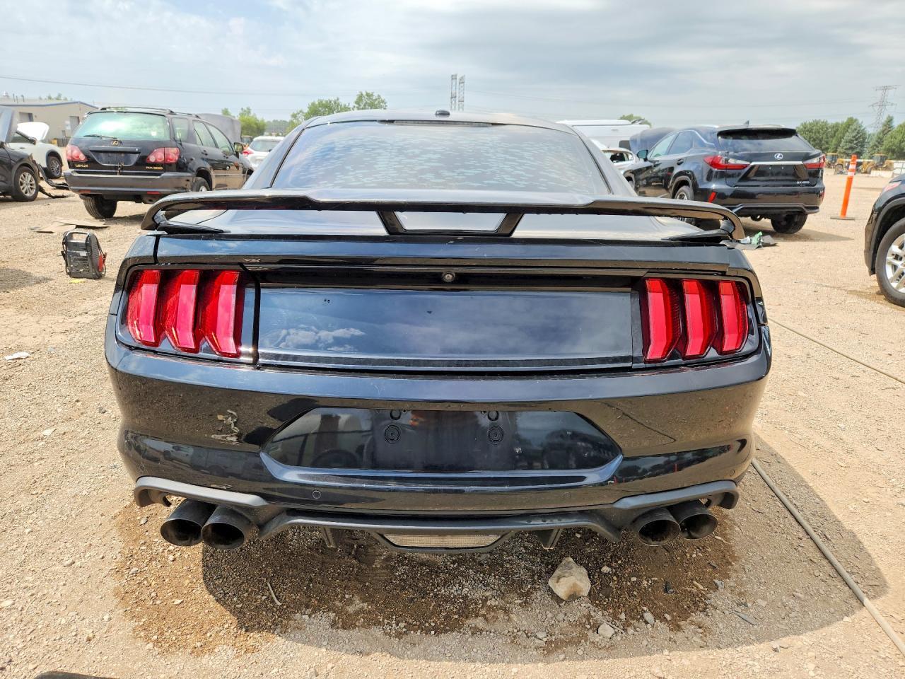 2020 Ford Mustang Gt - zdjęcie 6