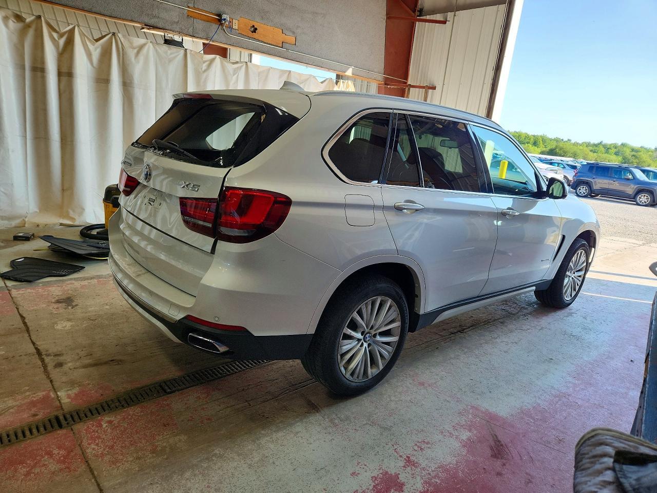 2016 BMW X5 Xdr40E - zdjęcie 3