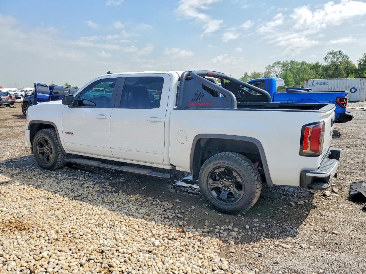 2017 GMC Sierra K1500 Slt - zdjęcie 2