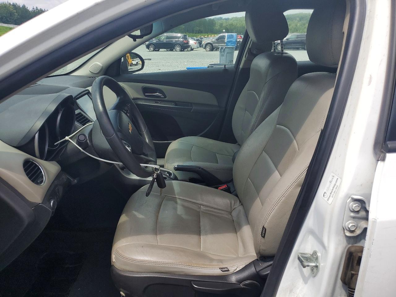2015 Chevrolet Cruze Ls - zdjęcie 7