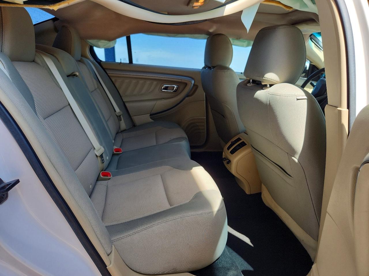 2018 Ford Taurus Sel - zdjęcie 10