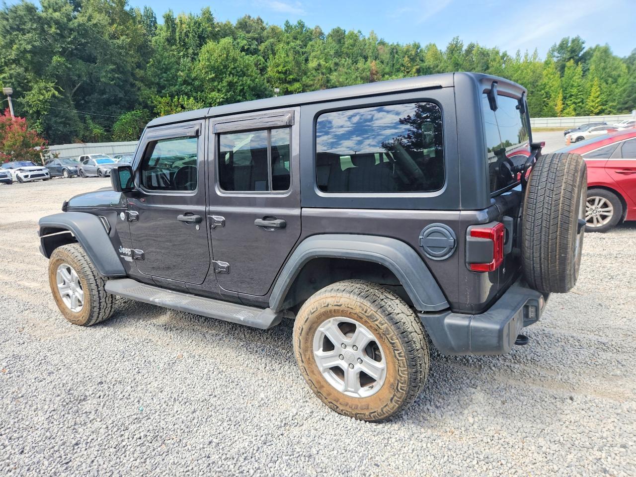 2018 Jeep Wrangler Unlimited Sport - zdjęcie 2