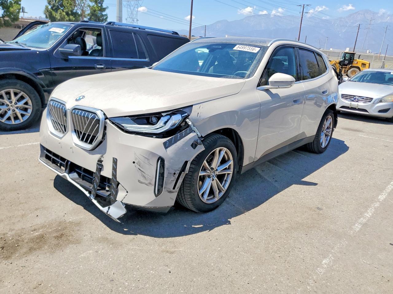 2025 BMW X3 30 xDrive - zdjęcie główne
