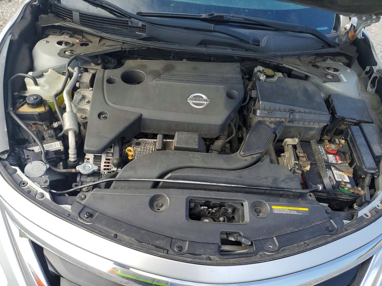 2013 Nissan Altima 2.5 - zdjęcie 11