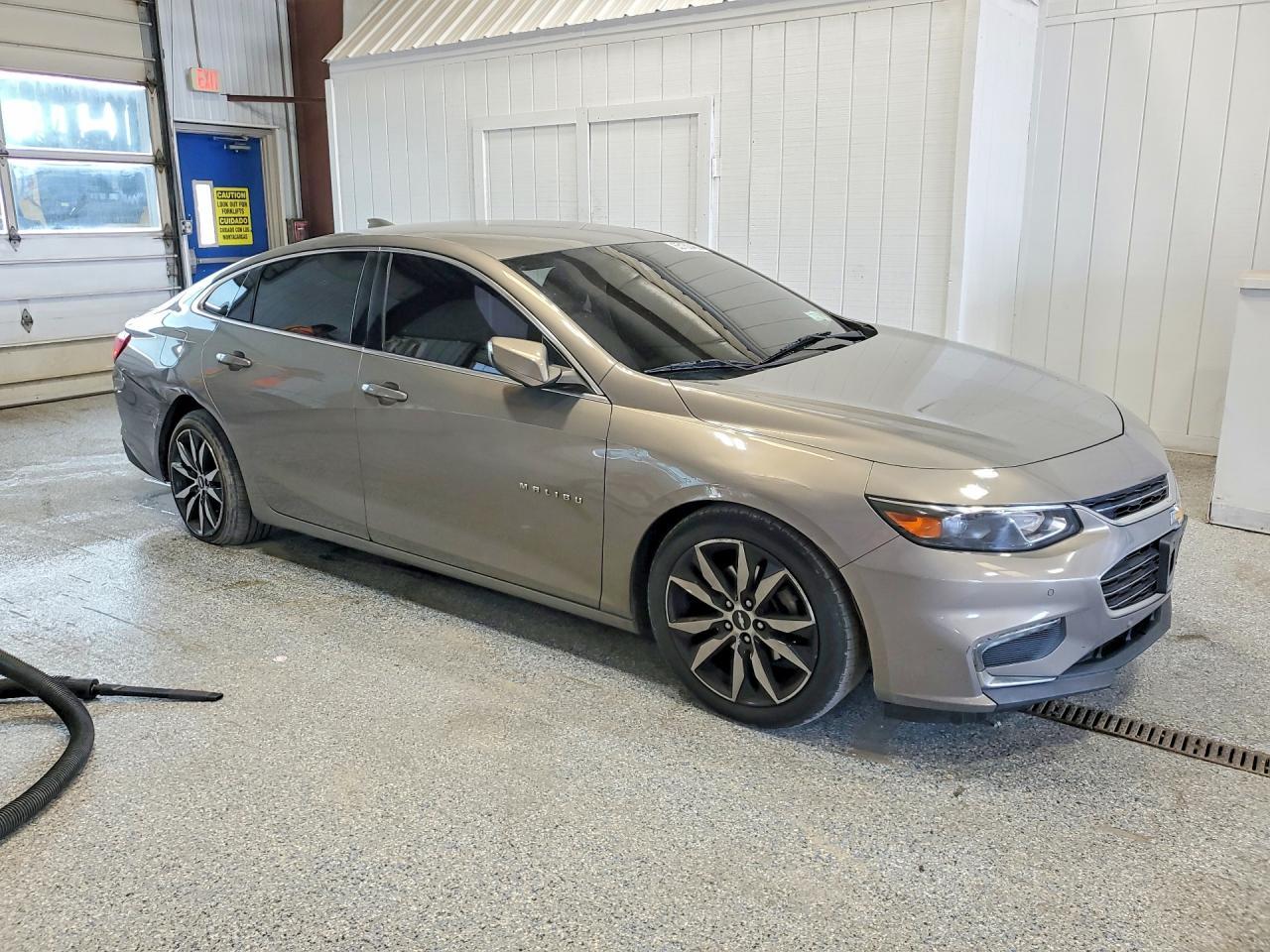 2017 Chevrolet Malibu Lt - zdjęcie 4