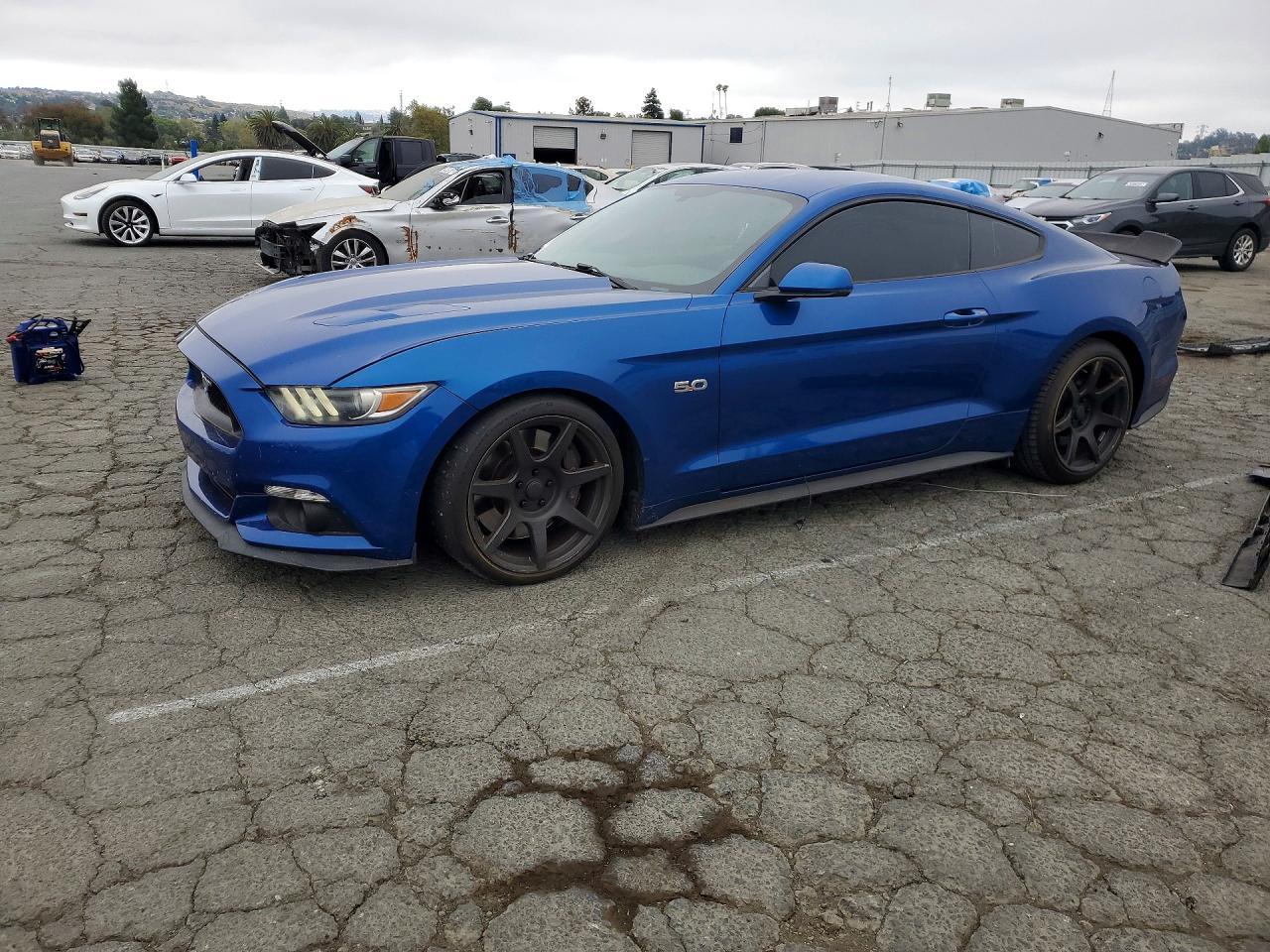 2017 Ford Mustang Gt - zdjęcie główne