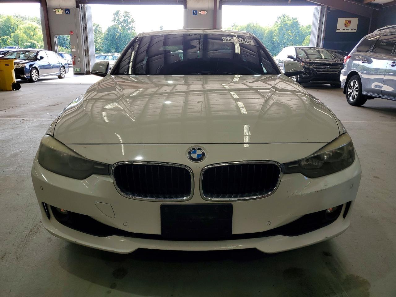 2015 BMW 328 I - zdjęcie 5